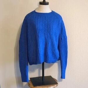Cyrus brand‎ blue knit sweater size Large